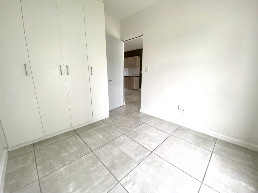 2 Bedroom Property for Sale in Aan de Wijnlanden Western Cape